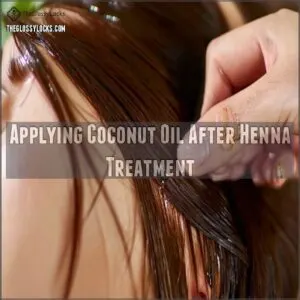 Applying Coconut Oil After Henna Treatment Applying Coconut Oil After Henna Treatment