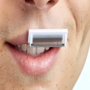 Applying Light Pressure With a Sharp Razor