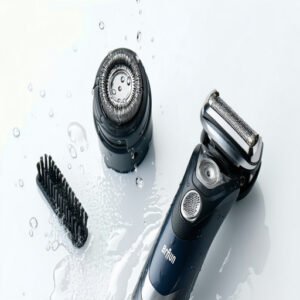 Cleaning The Shaver Head and Body