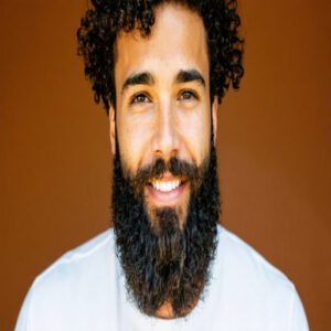 styling tips for unruly curly beard