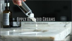 apply retinoid creams
