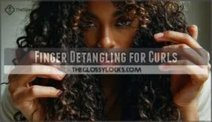 finger detangling for curls