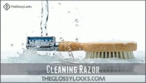 cleaning razor