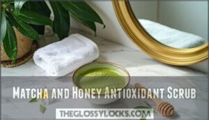 matcha and honey antioxidant scrub