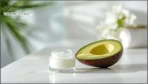 using moisturizer to support skin barrier