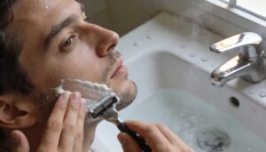 using light pressure and short controlled strokes using light pressure and short controlled strokes