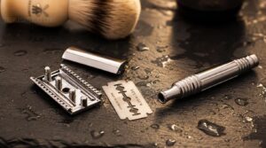 two-piece screw-together safety razors two-piece screw-together safety razors