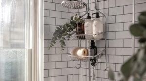 when over-showerhead organizers save space when over-showerhead organizers save space